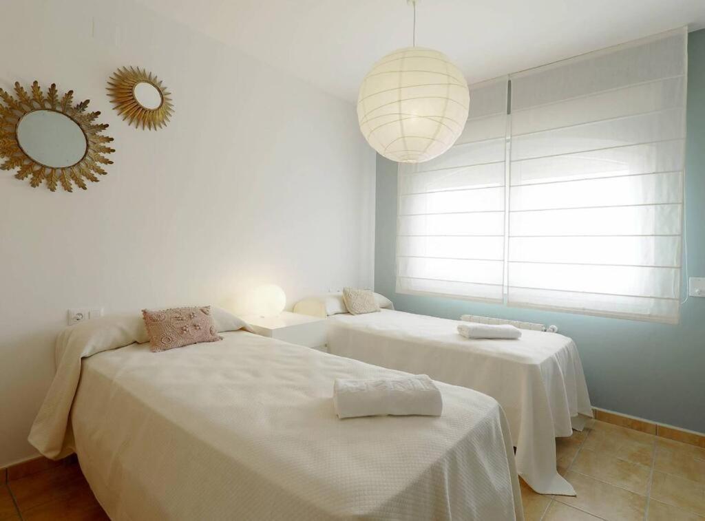 Villa Con Piscina Privada 卡尔佩 外观 照片