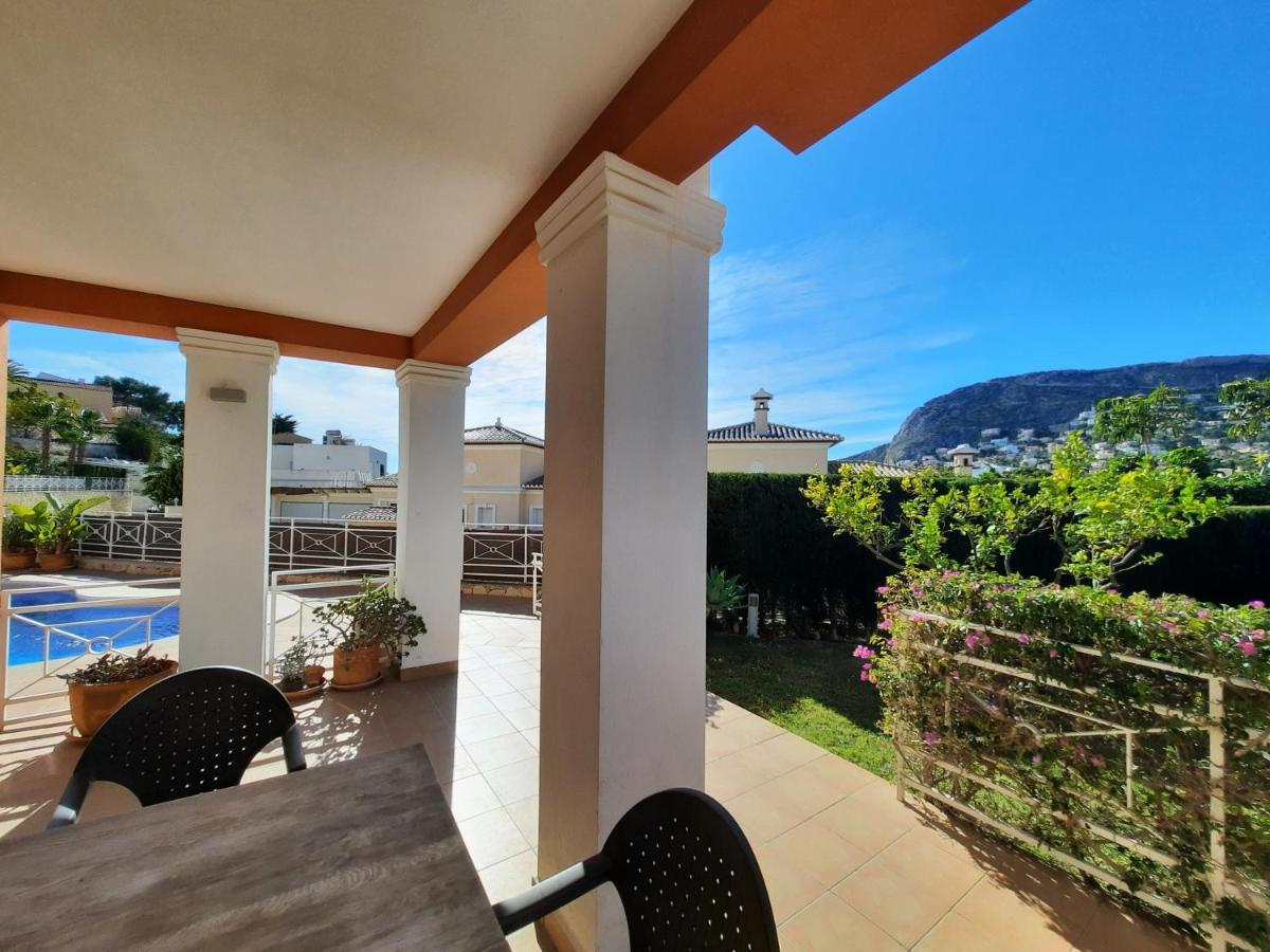 Villa Con Piscina Privada 卡尔佩 外观 照片